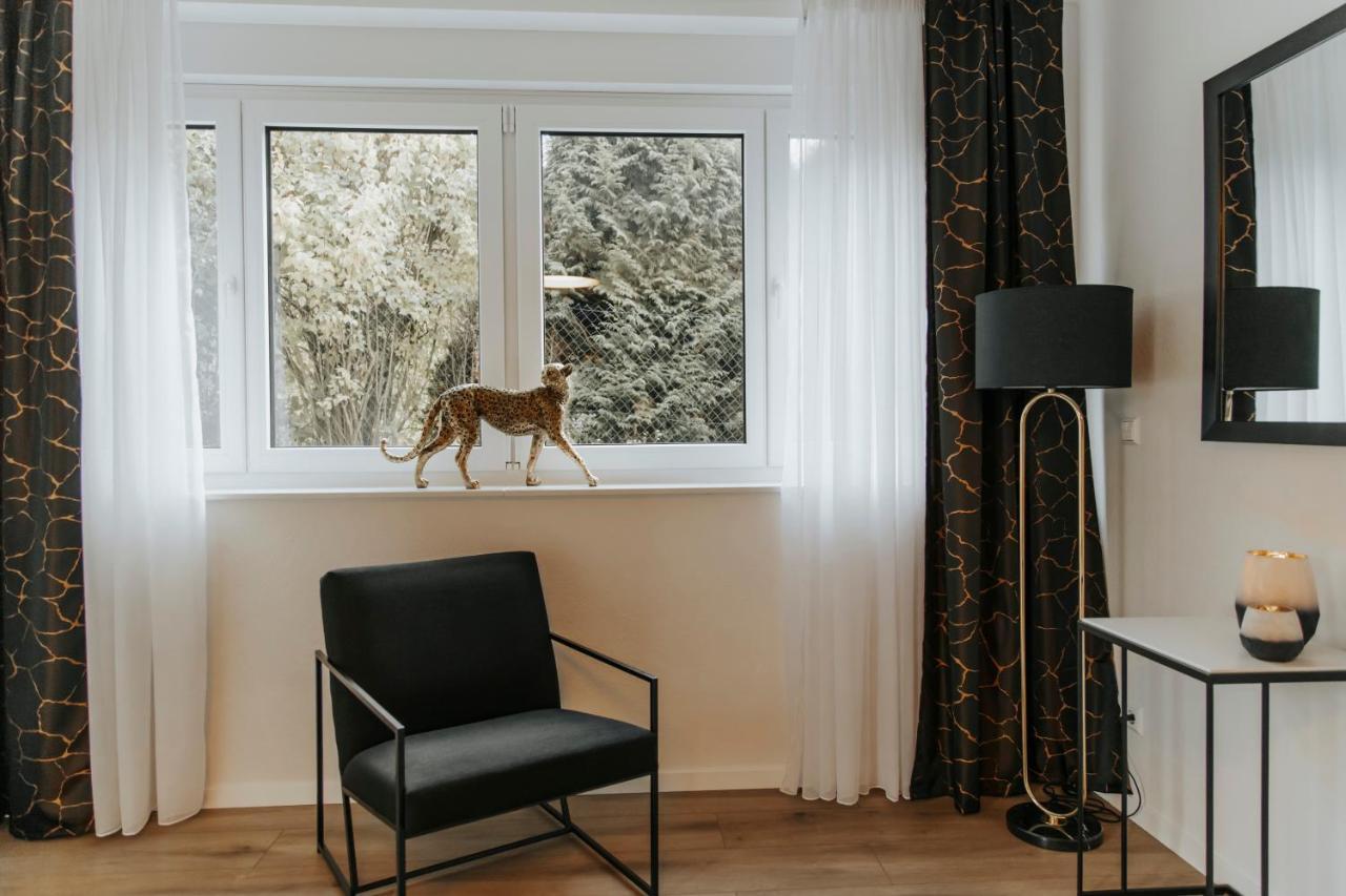 BlumenRaum - Ferienwohnung In Karlsruhe Exteriér fotografie