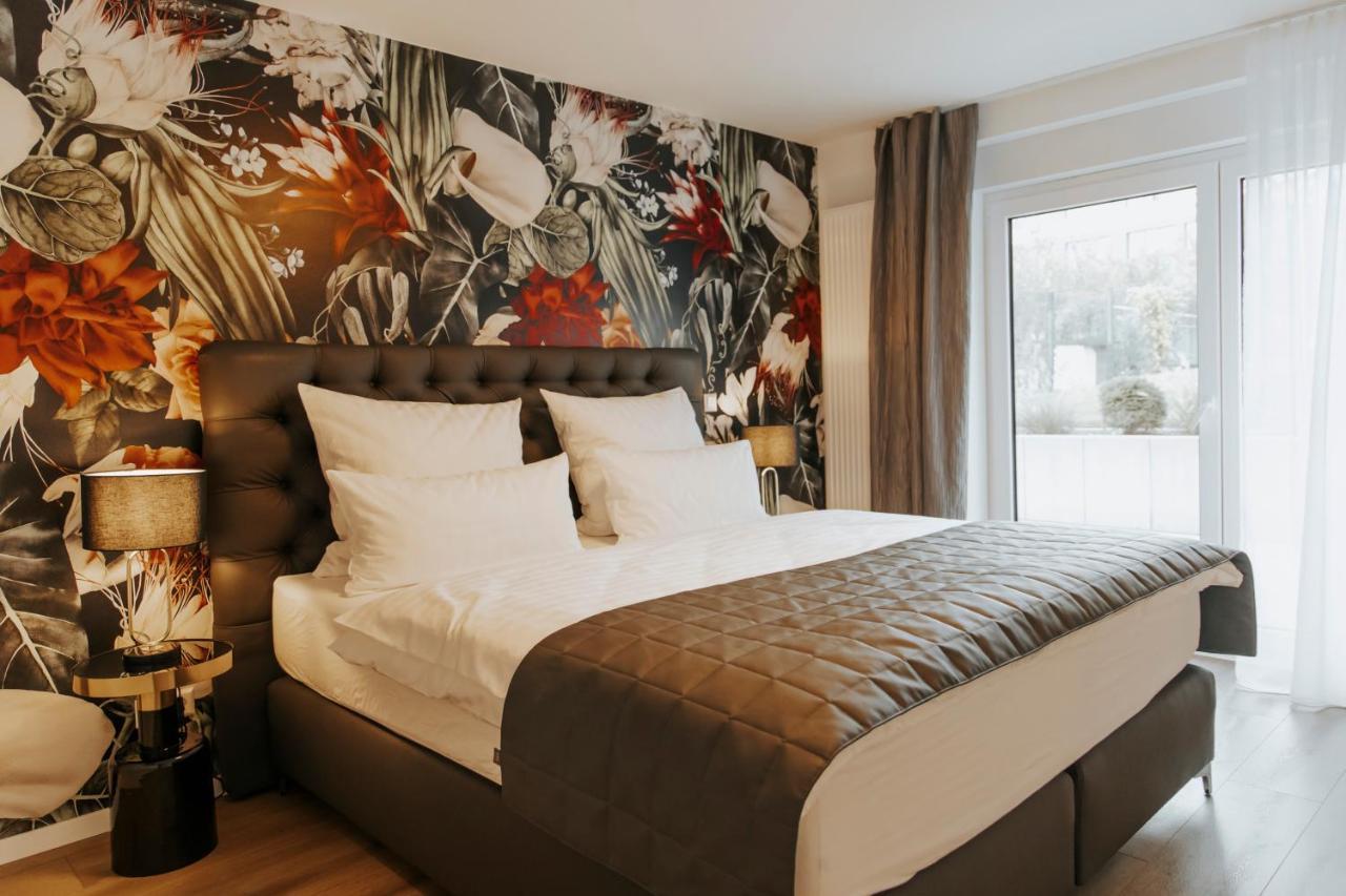 BlumenRaum - Ferienwohnung In Karlsruhe Exteriér fotografie
