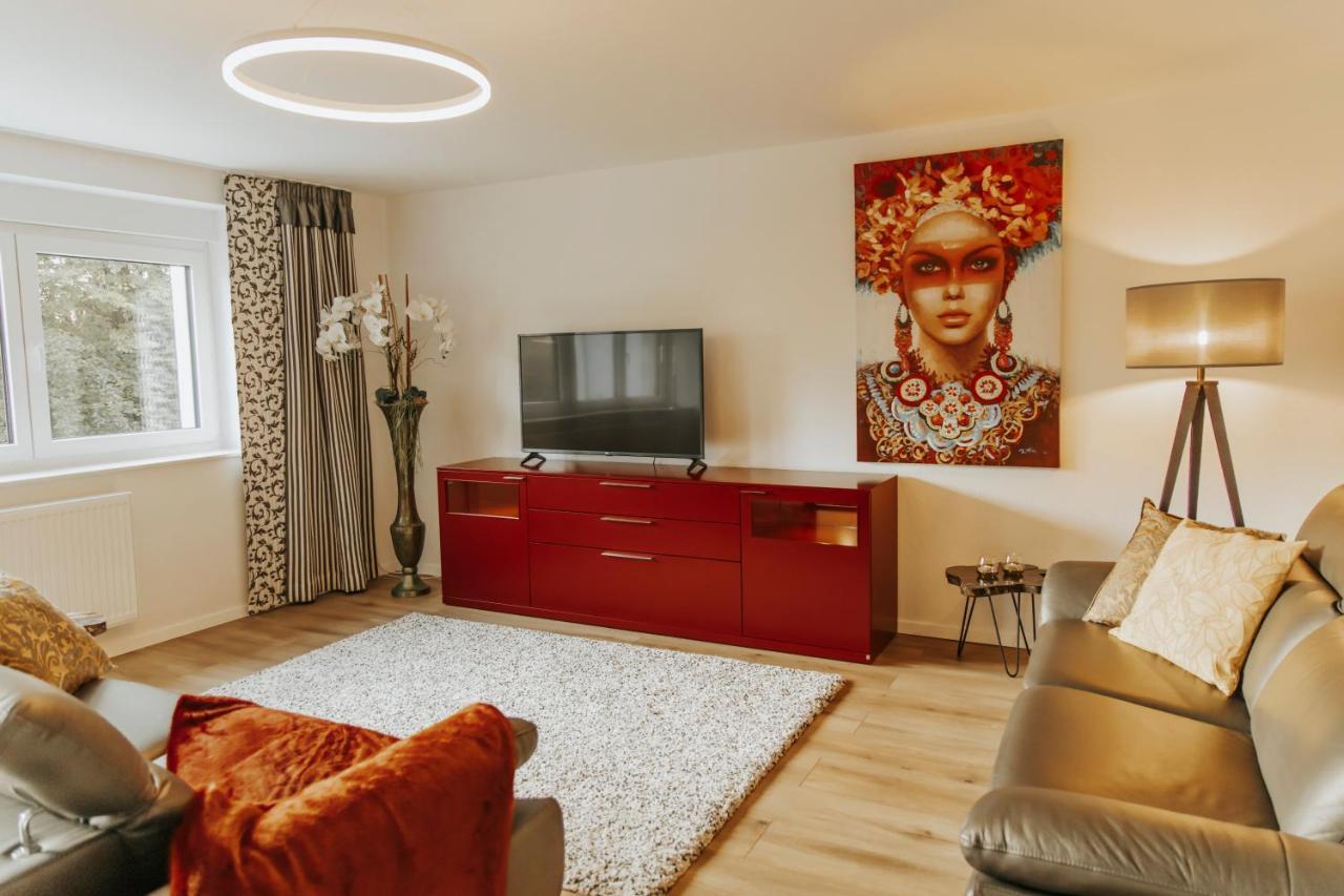BlumenRaum - Ferienwohnung In Karlsruhe Exteriér fotografie